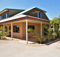 Ningaloo Breeze Villa 9 - 3 Bedroom Fully Self-Contained Holiday Accommodation - Australia Accommodation