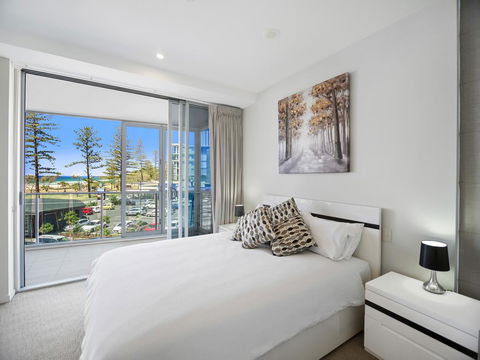 Nirvana By The Sea - Australia Accommodation 2