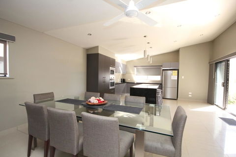 NORTHERN HAVEN-3/16 David Campbell St NH - Australia Accommodation 2