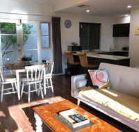 Norwood Townhouse City Fringe - Australia Accommodation
