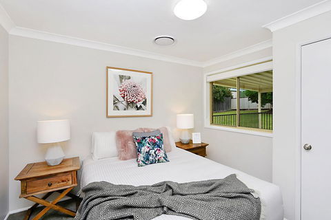 Nulkaba House  -  Sleeping In Style - Australia Accommodation 3