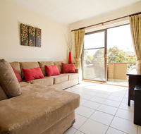 Oaks apartment at dee why beach - Australia Accommodation