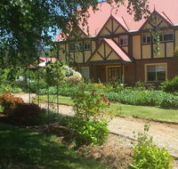 Oaktree Guest House - Australia Accommodation