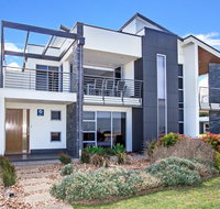 Ocean 180A - Australia Accommodation