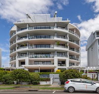 Ocean Isles Seaside Luxury - Australia Accommodation