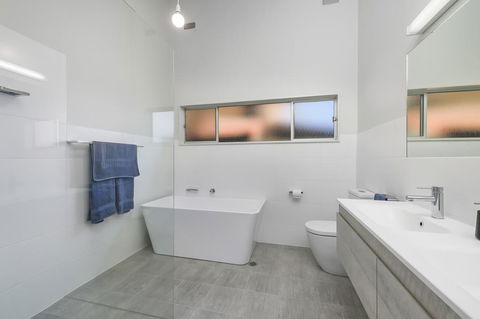 Ocean Paradise - Australia Accommodation 3