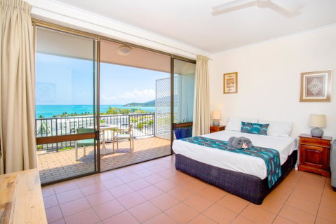 OCEAN VIEWS 10A - Australia Accommodation 3