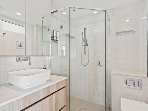 Ocean Views Apartment With Rooftop Pool - Australia Accommodation 1
