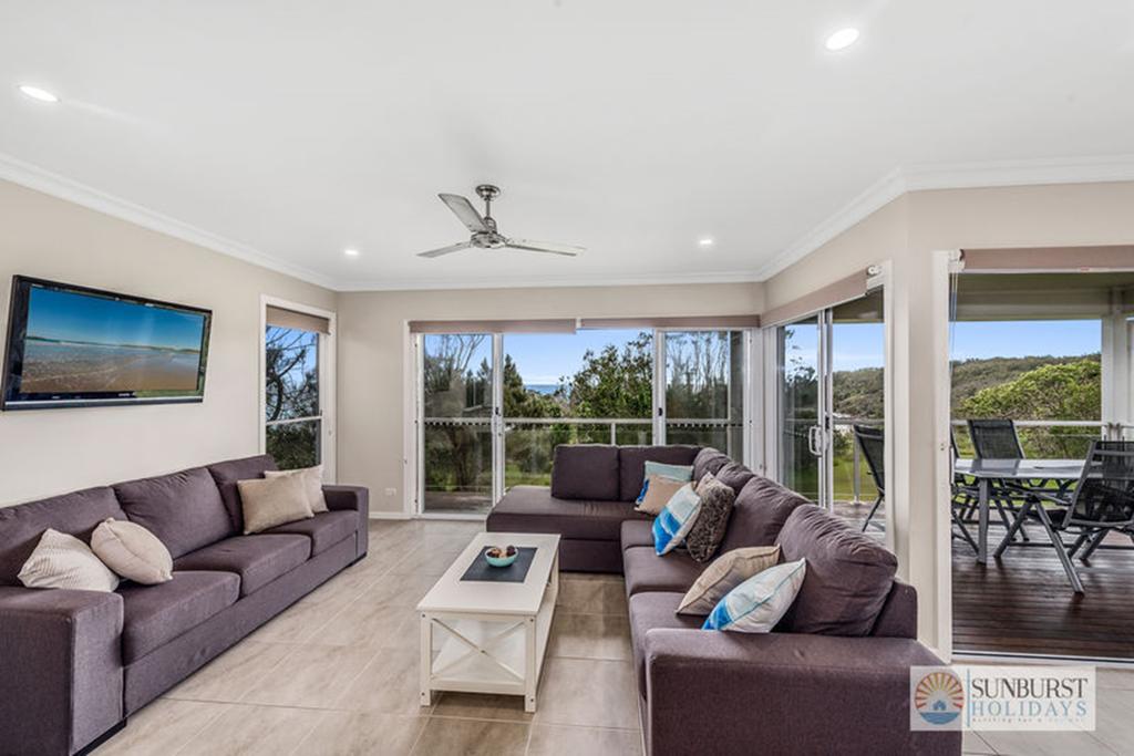 Arrawarra Headland NSW Australia Accommodation