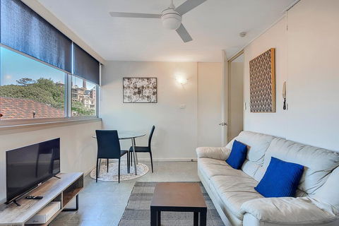 PADDINGTON PAD With PARKING & SMART TV & POOL - Australia Accommodation 3