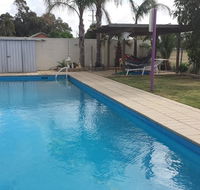 Paddle Steamer Motel - Australia Accommodation