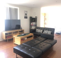Page Fresh 3BR House Free WiFi Netflix Parking - Australia Accommodation