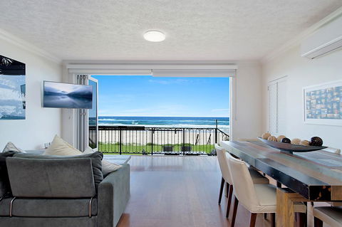 Palm Beach Beachfront Townhouse - Australia Accommodation 0
