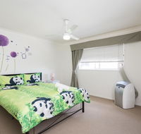 Panda Holiday -Close Mountain Ocean Pet Friendly - Australia Accommodation
