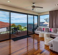 Panoramic views from Private Roof top Deck - Australia Accommodation