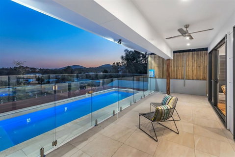 Panoramic Views Villa Birdwood Terrace 4 Bedroms - Toowong - Australia Accommodation 0