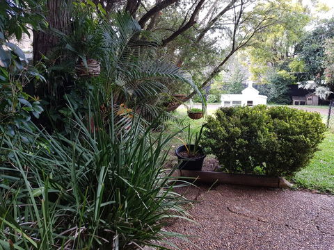 Paradise Apartment - Australia Accommodation 1
