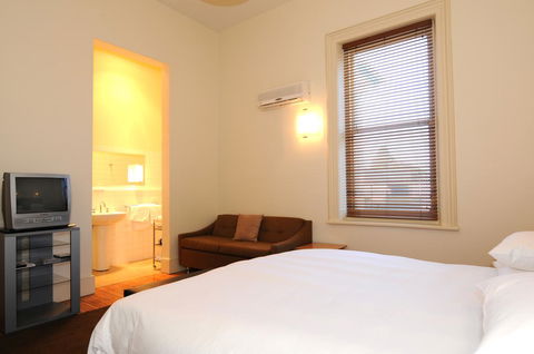 Park Hotel - Australia Accommodation 0