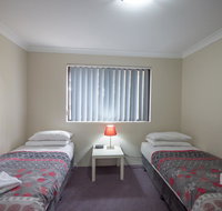 Parkside Apartments at 35 Grose St - Australia Accommodation