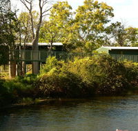 Parry Creek Farm Tourist Resort and Caravan Park - Australia Accommodation