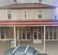 Pembroke Hotel - Australia Accommodation