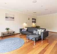 Pet Friendly Home Away From Home - Willoughby - Australia Accommodation