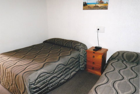 PRECINCT HOTEL GLADSTONE - Australia Accommodation 2