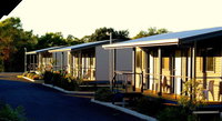 Book Emerald Accommodation Vacations Australia Accommodation Australia Accommodation