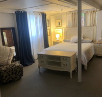 Private room downstairs area - Australia Accommodation