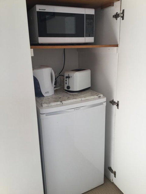 Private Studio - Australia Accommodation 2