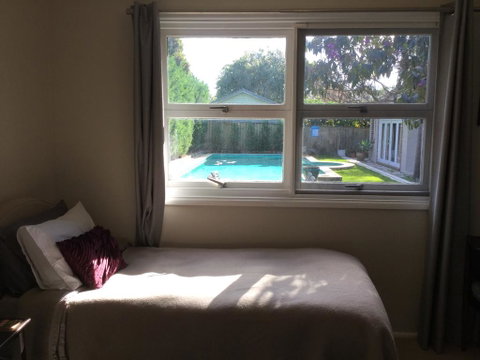 Private Studio - Australia Accommodation 1