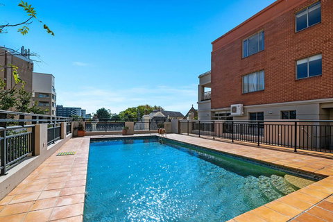 Quality Apartments Camperdown - Australia Accommodation 2