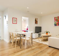 Quiet Comfort in South Yarra - Australia Accommodation