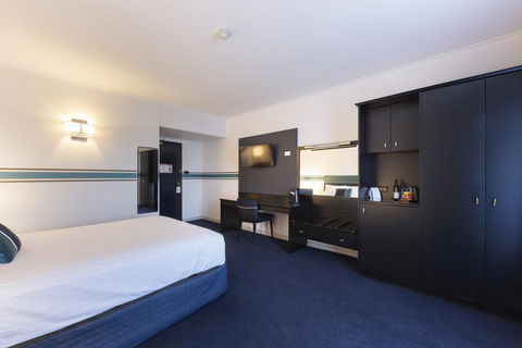 Ramada Diplomat Canberra - Australia Accommodation 2
