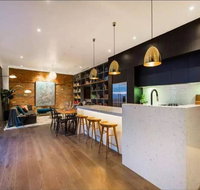 Readyset Glashouse Melbourne - Australia Accommodation