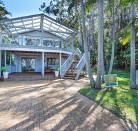 Reflections - Australia Accommodation