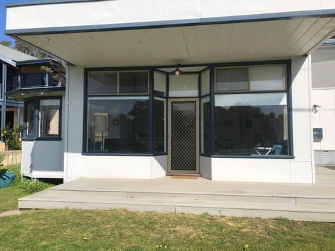 Relax At Dawesville Estuary - Australia Accommodation 3