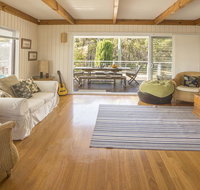 Rennies Retreat-Bushland  Ocean Views - Australia Accommodation