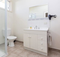 RENOVATED BEACH BEAUTY - ROSEBUD - Australia Accommodation