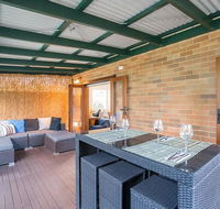 Rent Two Beach Units As One - Stay With Family - Australia Accommodation