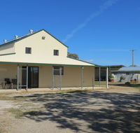 RETRO FUNNY FARM - Australia Accommodation