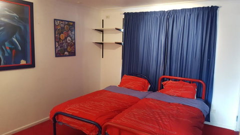 Rita's Family Friendly Studio - Australia Accommodation 2