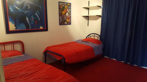 Rita's Family Friendly Studio - Australia Accommodation 3
