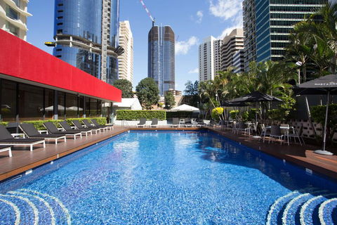 Royal On The Park - Australia Accommodation 0