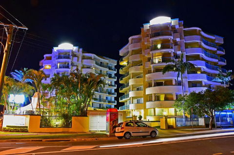 Royal Pacific Resort - Australia Accommodation 2