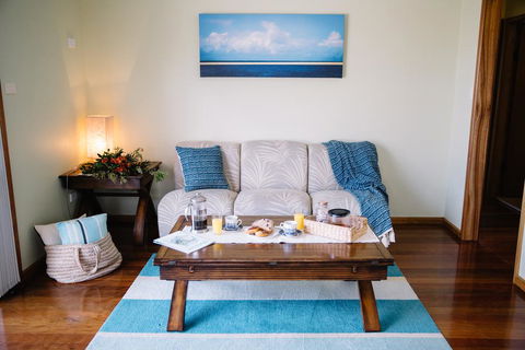 Salt Breeze - Australia Accommodation 2