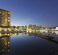 Saltwater Suites - 12  3 Bed Waterfront Apartments - Australia Accommodation