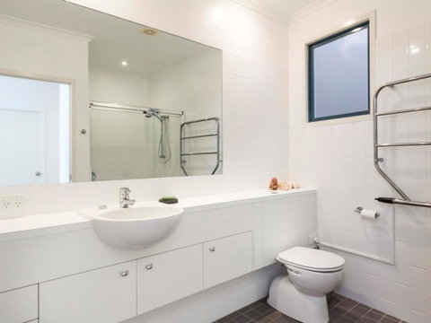 Saltwater Unit 4 - Australia Accommodation 1