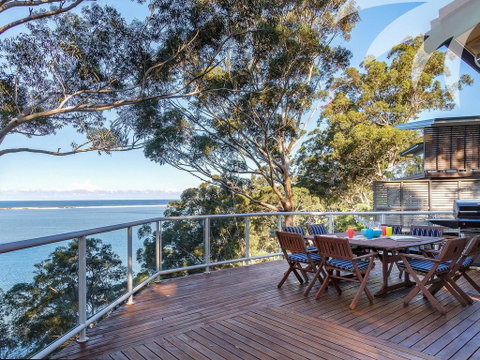 Sandbar View - Australia Accommodation 0
