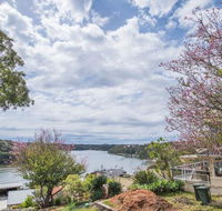 Scenic Illawong Riverside Getaway 1bed1bath Unit - Australia Accommodation